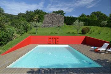 Gîte pour 11 personnes, avec piscine et jardin à Saint-Lager-Bressac