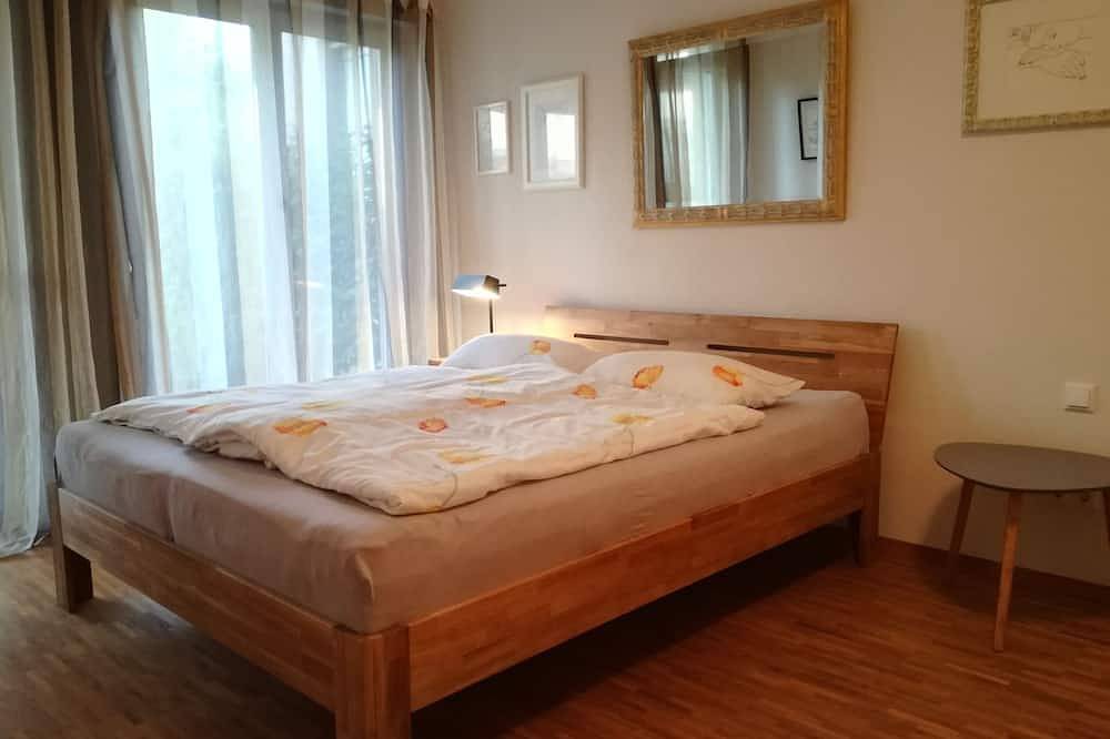 Ganze Wohnung, Luxuriöse Ferienwohnung (2 Zimmer; 70 qm; Terrasse; Garten; Klimaanlage...) in Buggingen, Südschwarzwald