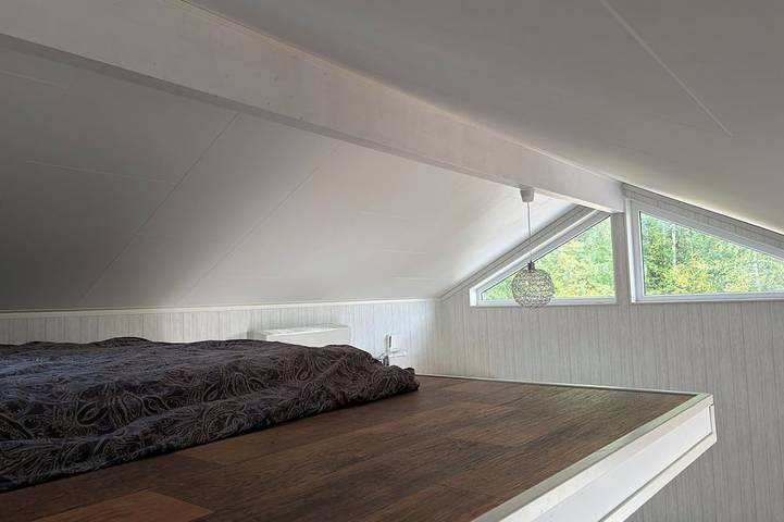 Cozy Private Cottage Near Lake Mälaren Västerås in Mälaren