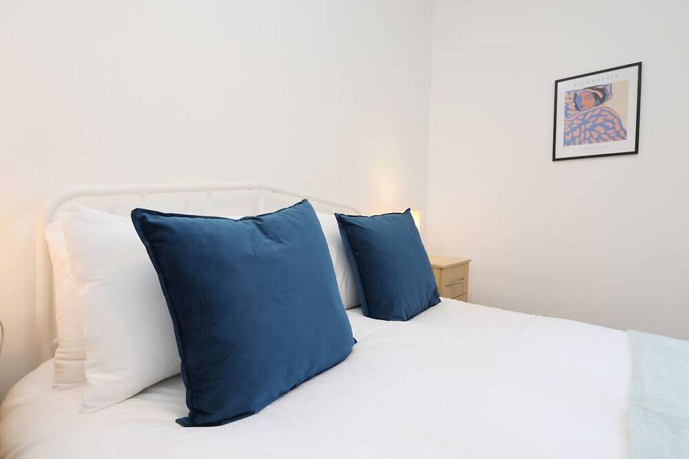 Spacious 6-Bed Home for Work Crews & Groups in Swansea, Région de Swansea