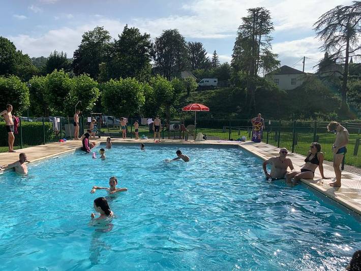 Camping Le Saillet - Bungalow toilé 5 personnes - Sans Sanitaires in Lestelle-Bétharram, Béarn