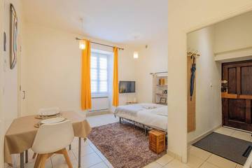 Appartement De Vacances pour 2 Personnes dans Chambéry, Région de Chambéry, Photo 3