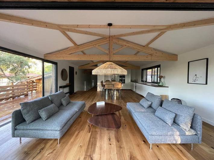 Location de vacances pour 10 personnes, avec terrasse ainsi que jardin et vue dans Plage de l'Herbe