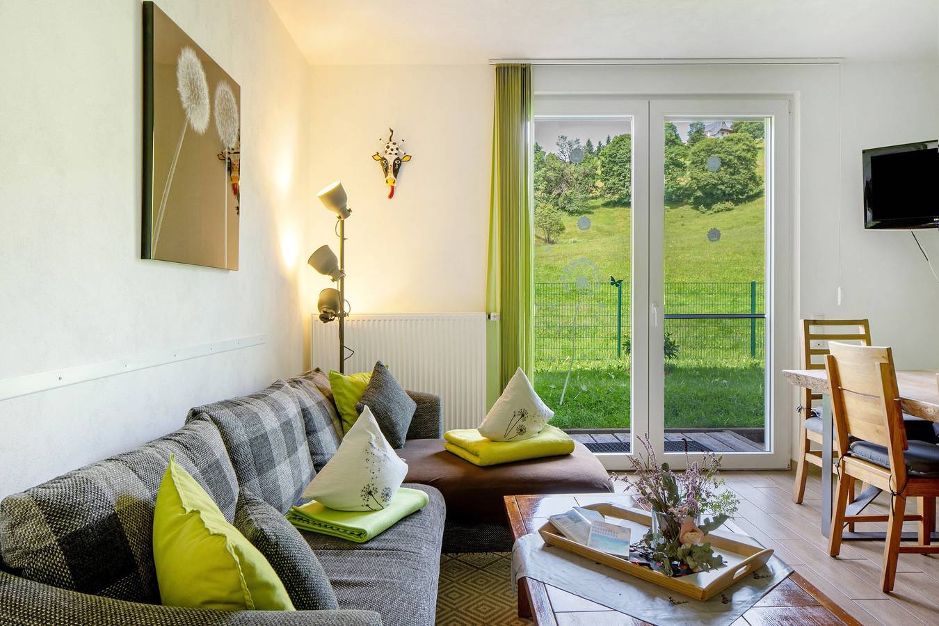 Ganze Wohnung, Ferienwohnung 'Sport Rees - Ferienwohnung Ulrike' mit Bergblick, privater Terrasse und Wlan in Hofsgrund, Oberried