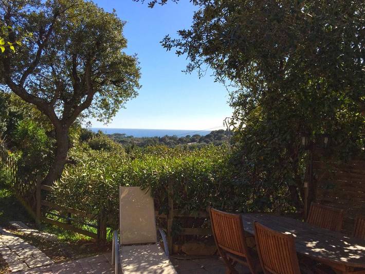 Gîte für 4 Personen, mit Terrasse in Porto-Vecchio