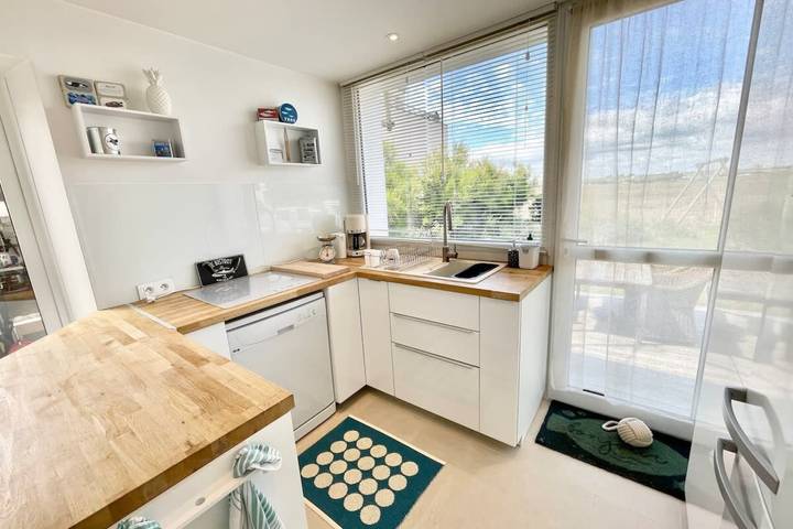 Location de vacances pour 7 personnes, avec jardin et terrasse, adapté aux familles dans Le Fort-Bloqué - 4