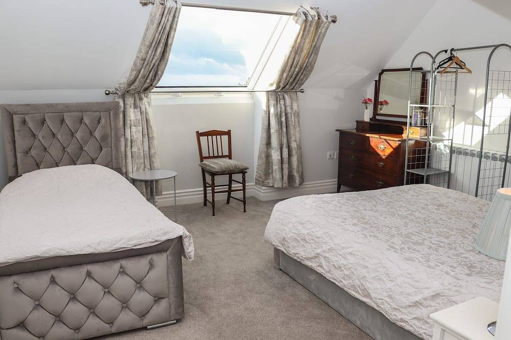 Lakeview Retreat, family friendly in Portroe, County Tipperary in Nenagh, Lough Derg