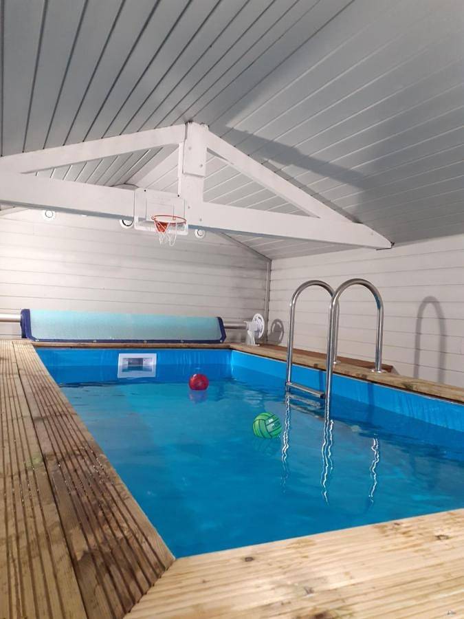 Location de vacances pour 6 personnes, avec jardin et vue à Étainhus