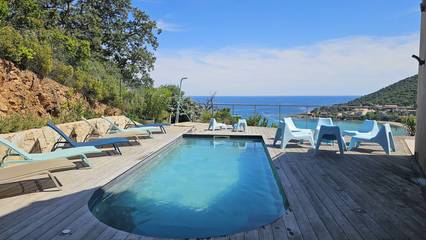 Villa pour 6 Personnes dans Conca, Corse-du-Sud, Photo 1