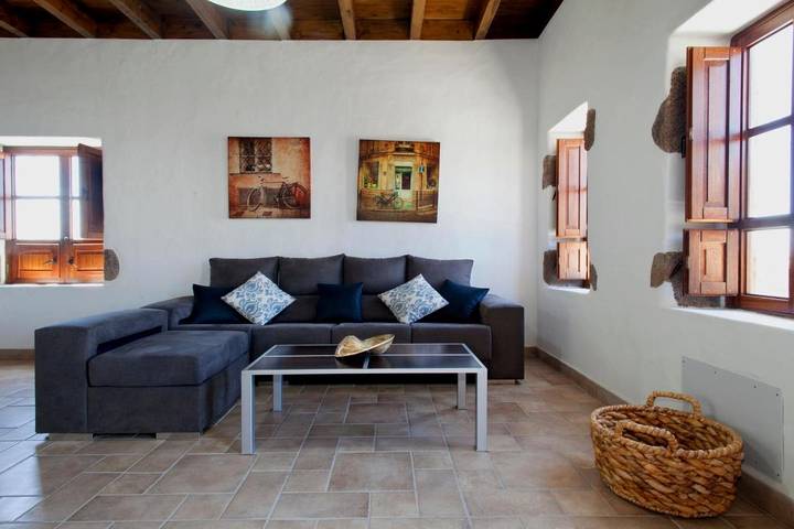 Casa rural para 8 personas, con Terraza y Jardín además de Piscina y Vistas en Mácher - 4