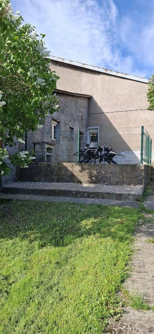 Gîte pour 6 personnes, avec jardin et terrasse