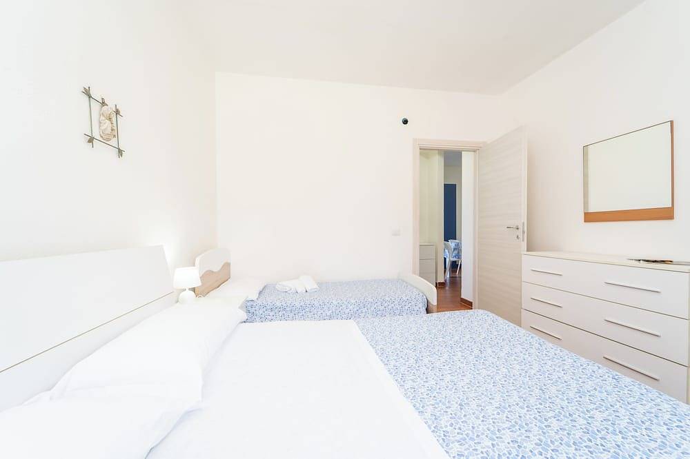 Apartamento entero, Apartamentos estándar agradables in Zambrone, Provincia de Vibo Valentia
