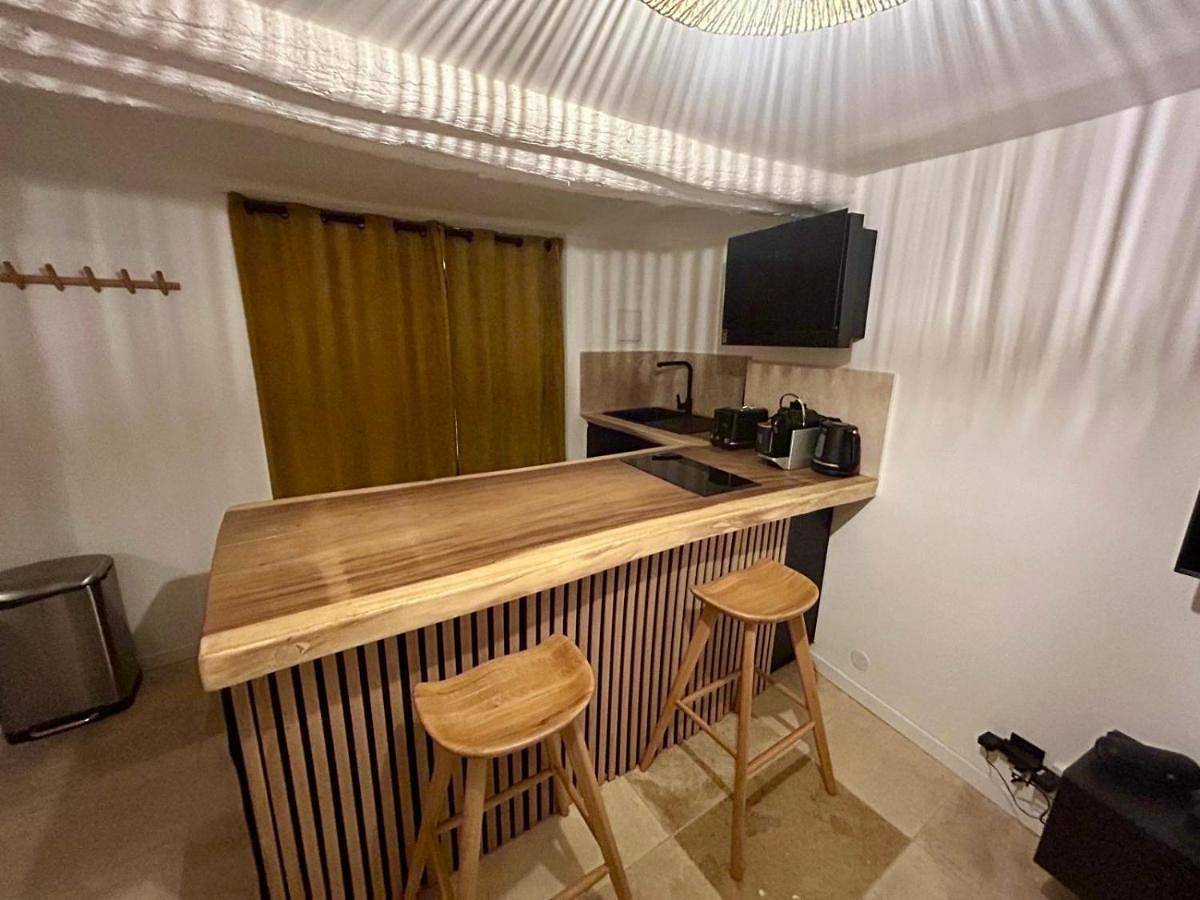 Appartement entier, One-Bedroom Apartment in Cassis, Parc national des Calanques