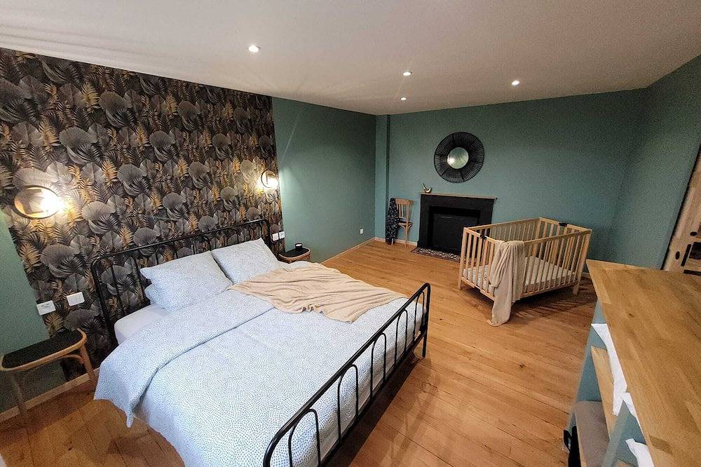 \"La Buguoise\" classified 3 🌟,3 bedrooms, air conditioning, Wifi, linen included. in Le Bugue, Périgord Noir