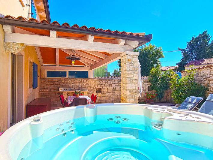 Ferienhaus für 6 Personen mit Terrasse in Marčana, Südküste Istrien