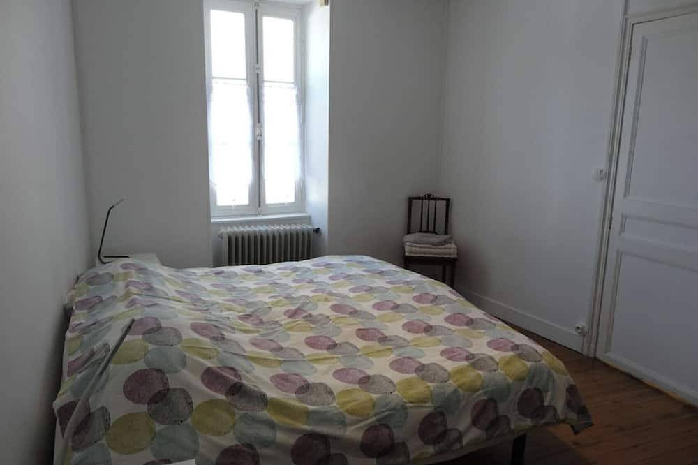 Typical, completely renovated Réthaise house in Loix, Ile de Re