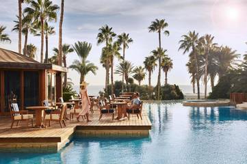 Hôtel pour 2 personnes, avec jardin et piscine ainsi que sauna et vue, animaux acceptés à Paphos (ville)