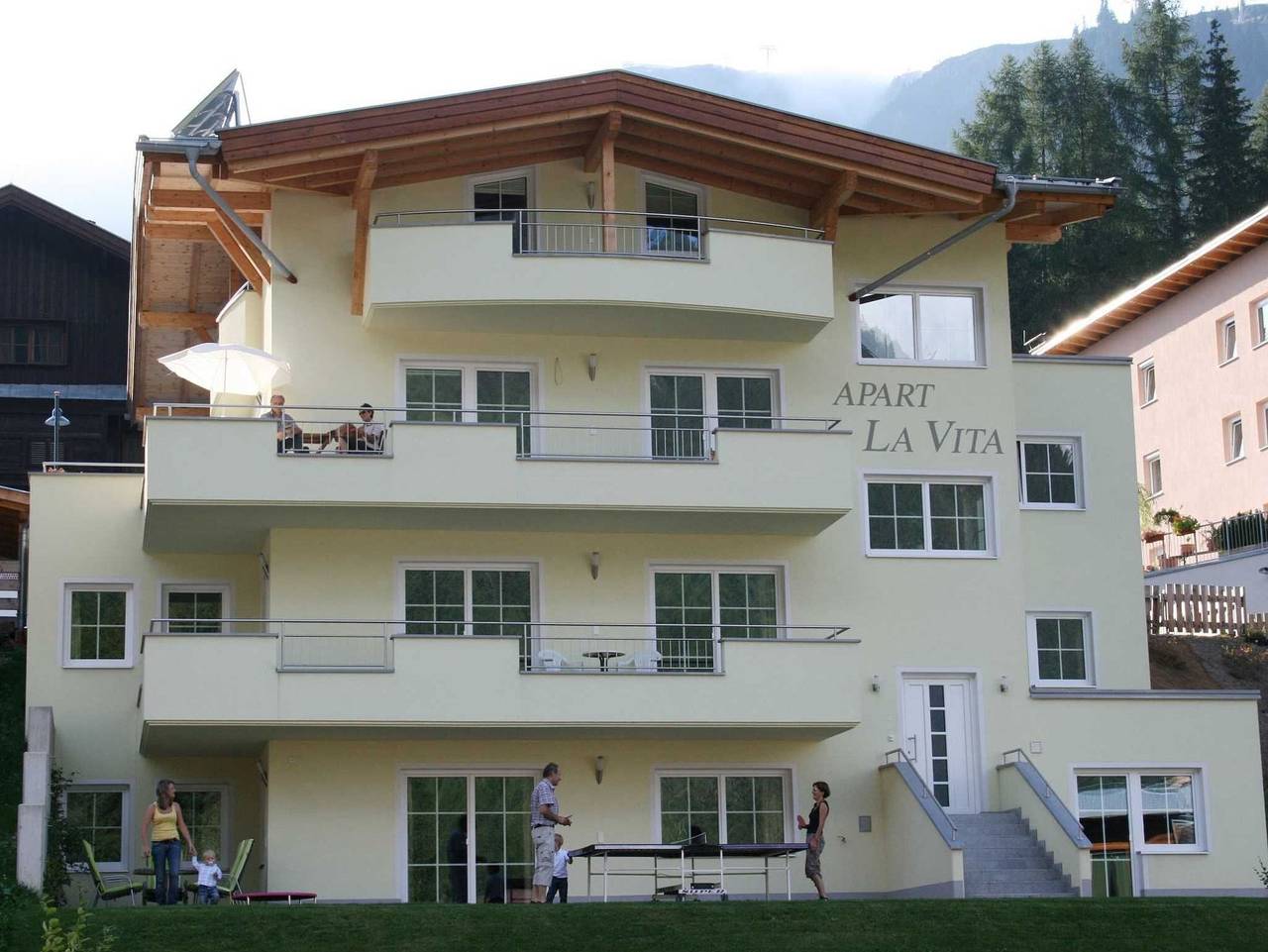 Ganze Wohnung, Apart La Vita - Appartement Mario in Lechtaler Alpen, Sankt Anton am Arlberg