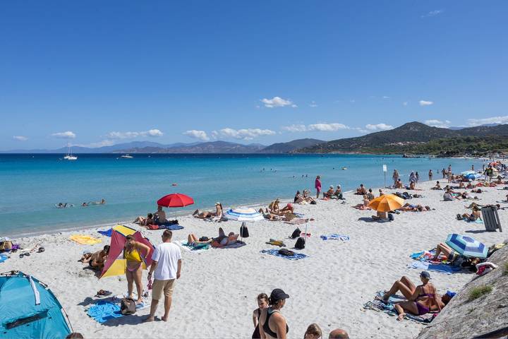 Monolocale intero, Studio Le Paolina à quelques mètres de la plage in Isola Rossa (Francia), Calvi e dintorni
