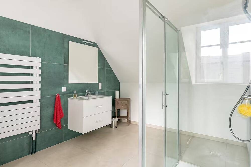 Gite \" Les chênes\" Domaine de la Garnauderie in Sainte-Maure-de-Touraine, Chinon region