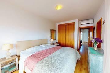 Villa for 8 People in Ferragudo, Faro District, Photo 2