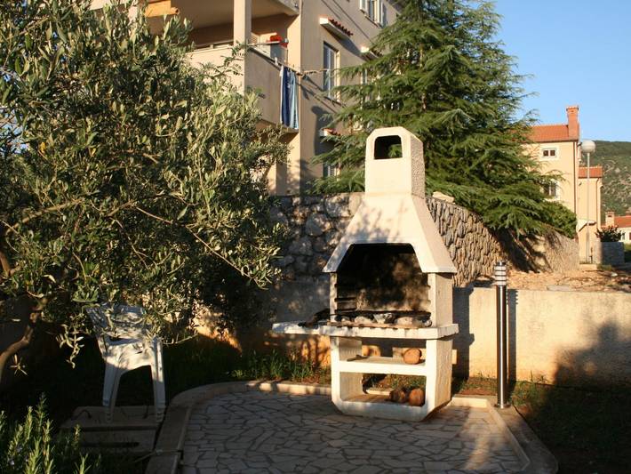 Ganze Wohnung, "Duomo 1" mit Terrasse in Cres Stadt, Cres