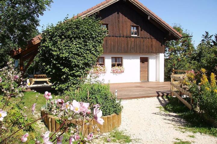 Chalet for 6 people, with balcony and garden - 1