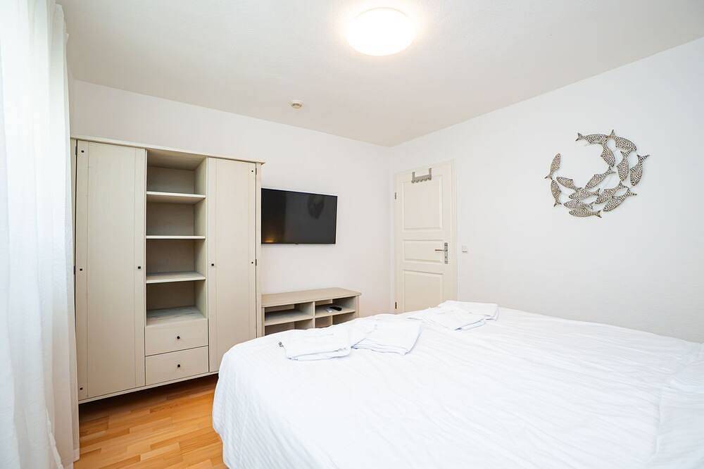 Ganze Wohnung, Sandrose 1, Deutschland in Heßles, Fambach