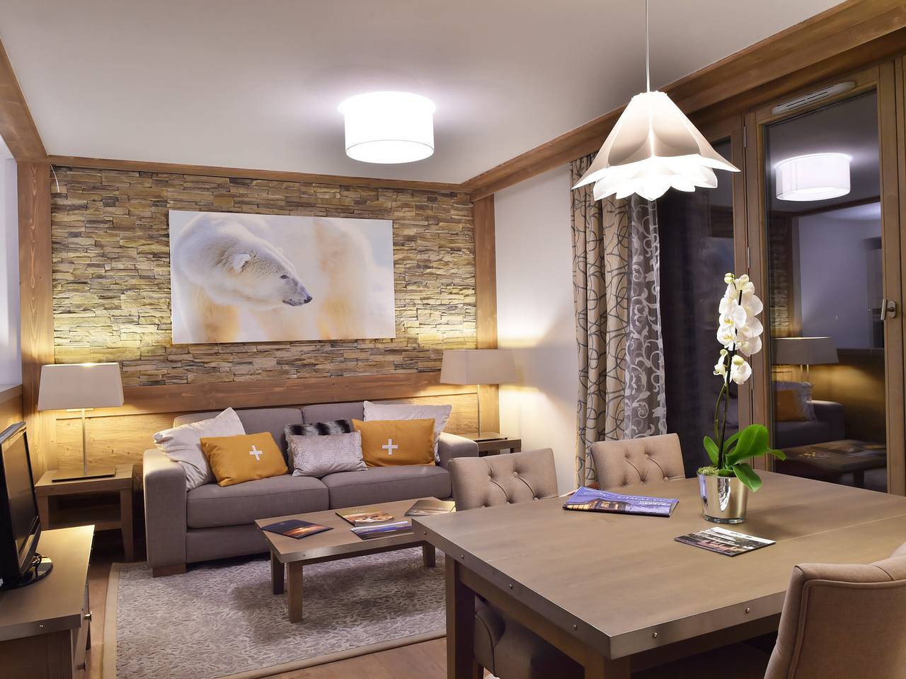 Ganze Wohnung, Charmantes Ferienwohnung in der Nähe der Pisten mit Fitnessstudio und Tiefgarage in Saint-Bon-Tarentaise, Les Trois Vallées