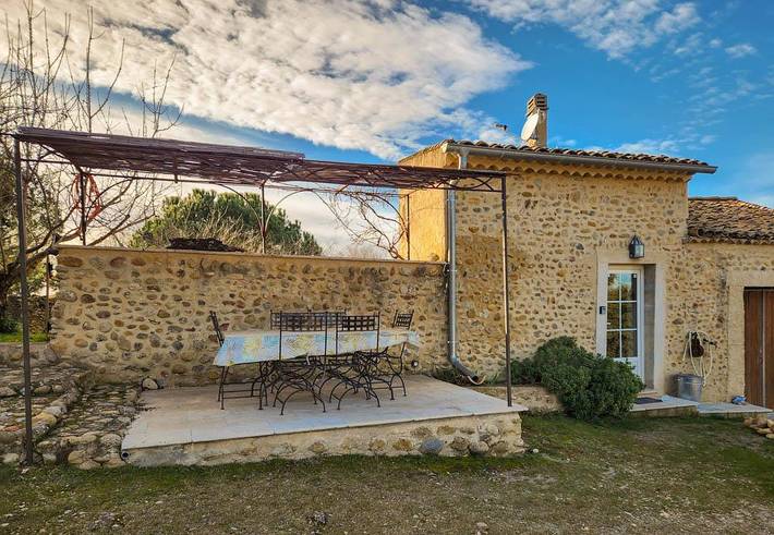 Gîte für 3 Personen, mit Garten in Valensole