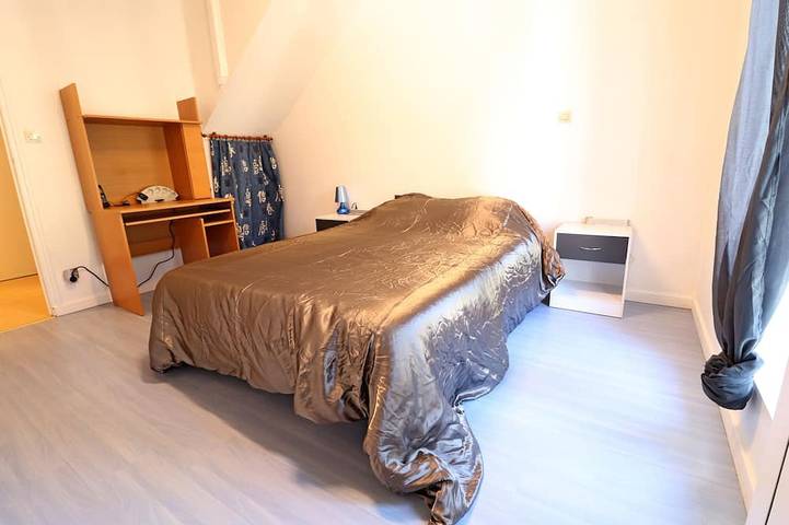 Location de vacances pour 8 personnes, avec jardin à Mennecy - 3