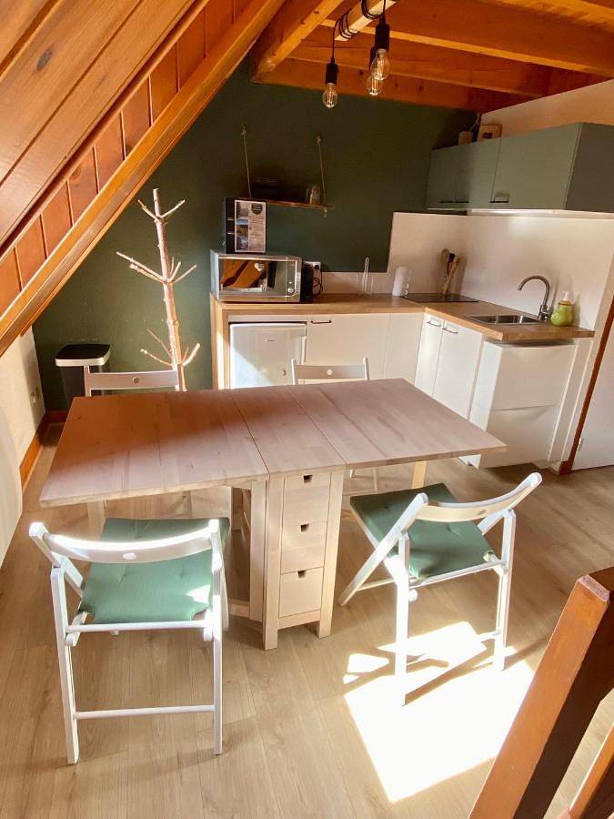 Appartement entier, Two-Bedroom Apartment in Station du Mourtis, Boutx