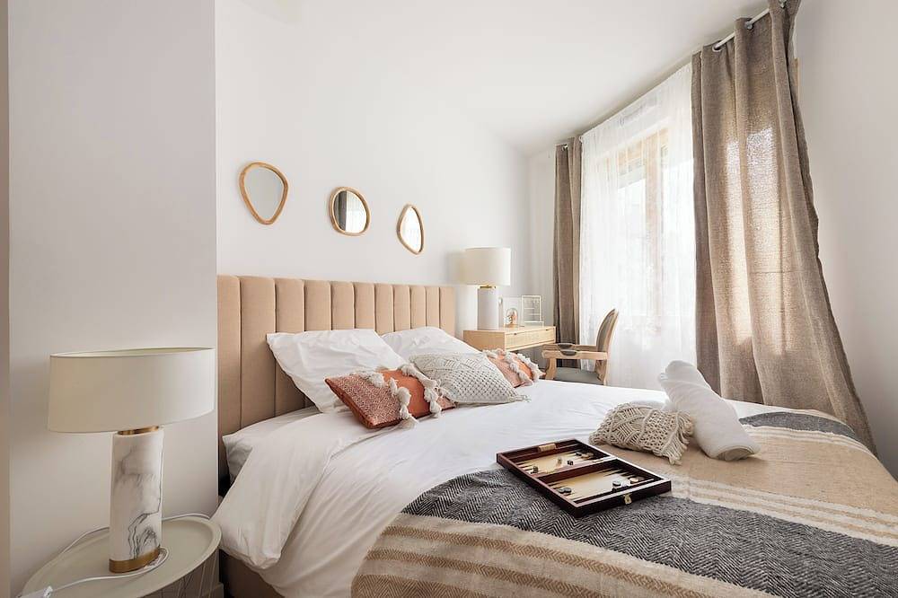 Apartamento entero, Luxury Suite 10 Minutes from Paris - Private Sauna, Cinema & Premium Experiences in Bagneux, Altos del Sena
