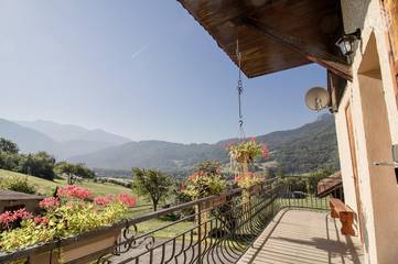 Maison De Vacances pour 4 Personnes dans Ugine, Région d'Albertville, Photo 2