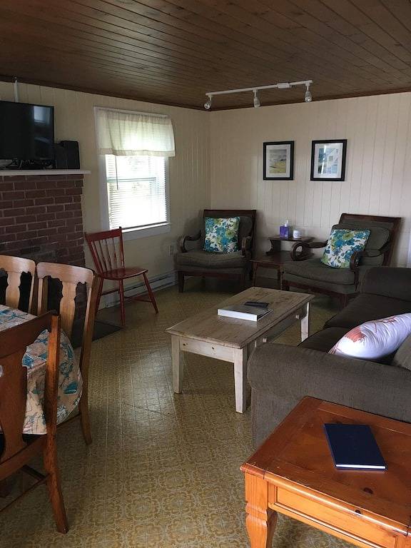 Hawks Nest Beach Cottage-Ansichten von Long Island Sound-Tranquil + Relaxing-3br in Old Lyme, Connecticut