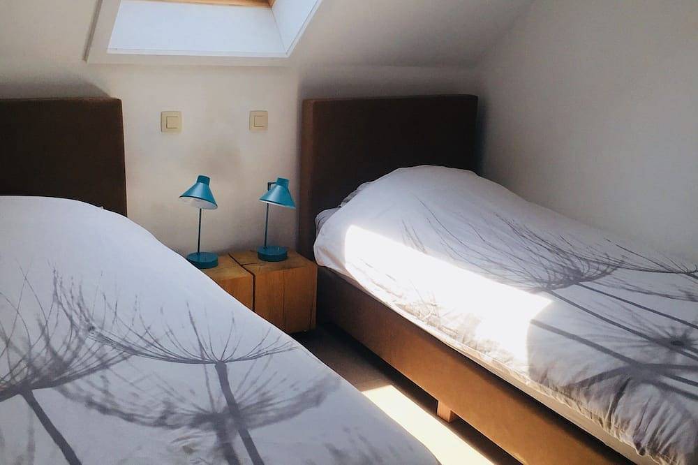 Kunstmin, confortable maison de vacances dans les régions d'Ypres et de Passendale in Zandvoorde, Zonnebeke