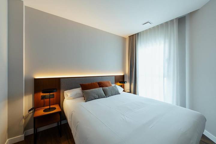 Apartamento de vacaciones para 3 personas, con sauna además de terraza y vistas - 1