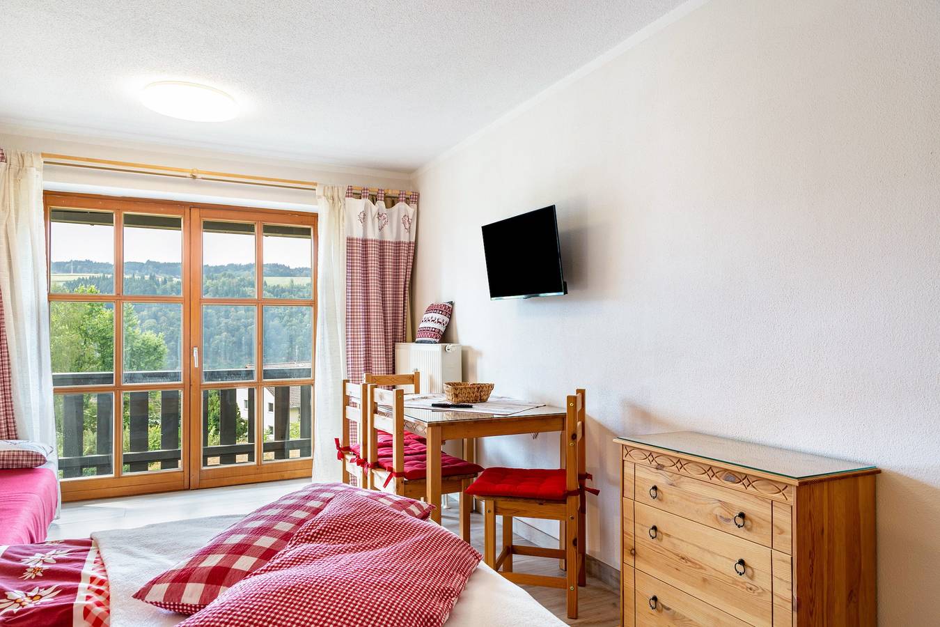 Ganzes Studio, Appartement — Balkon in Obernzell, Passauer Land