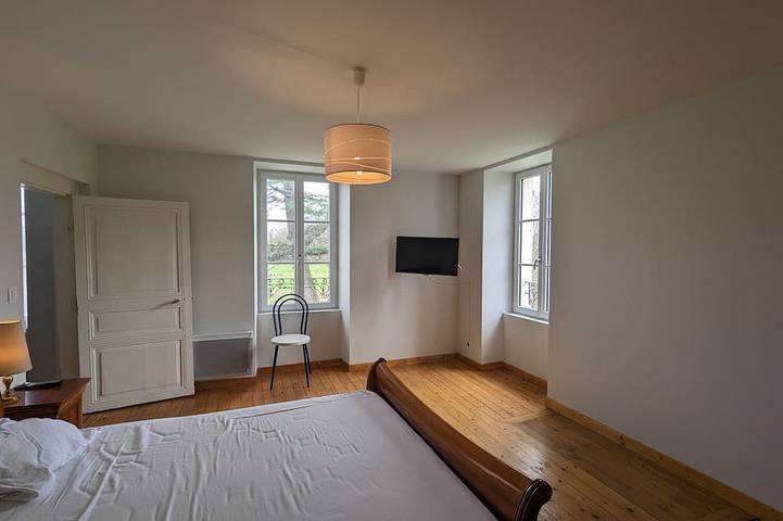 Gîte pour 8 personnes, avec jardin à Migné - 4