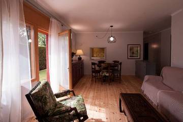 Gîte pour 5 personnes, avec terrasse et jardin à Puigcerdà