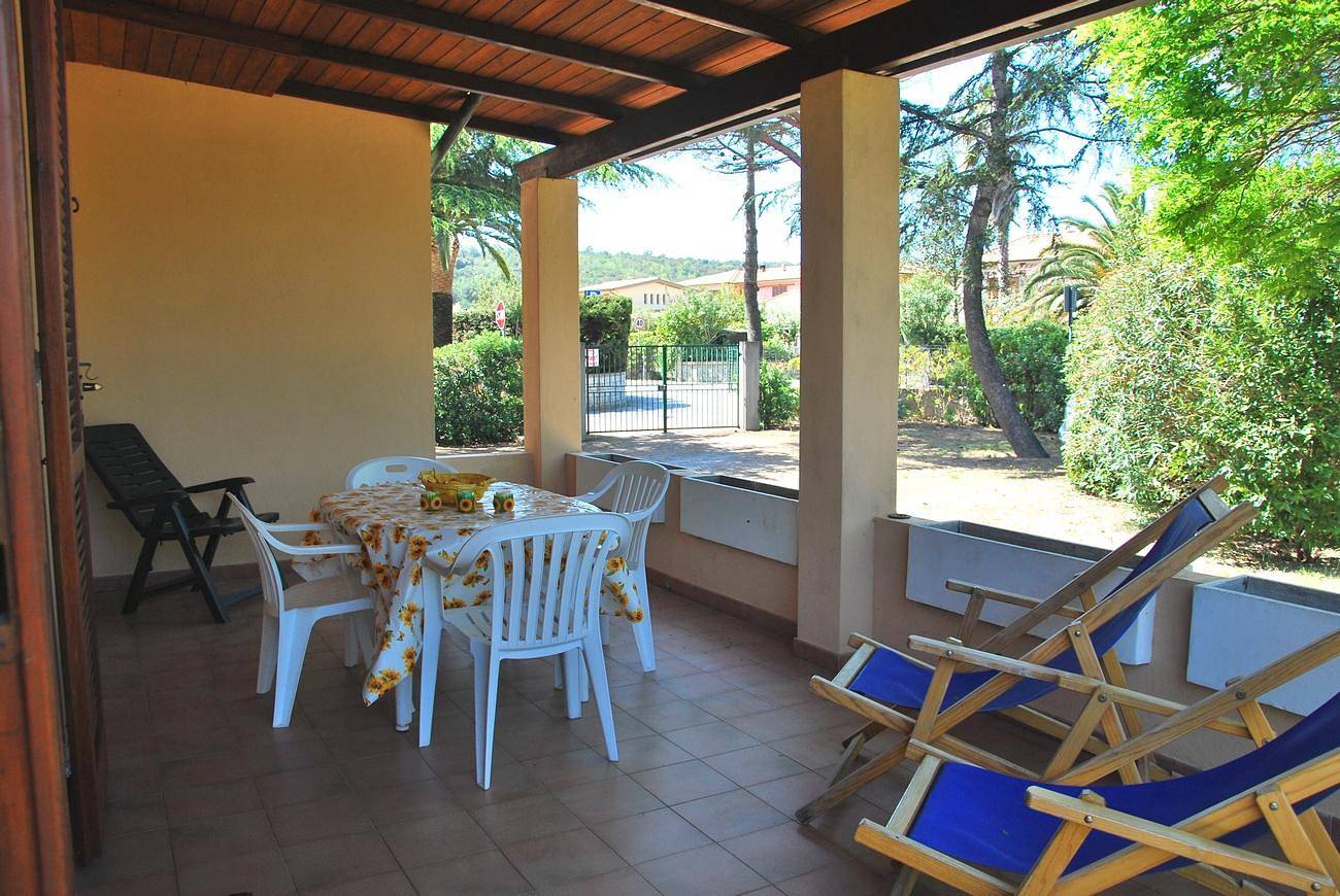 Ganze Wohnung, Ferienwohnung für 5 Personen mit Garten in Marina di Campo, Campo nell'Elba
