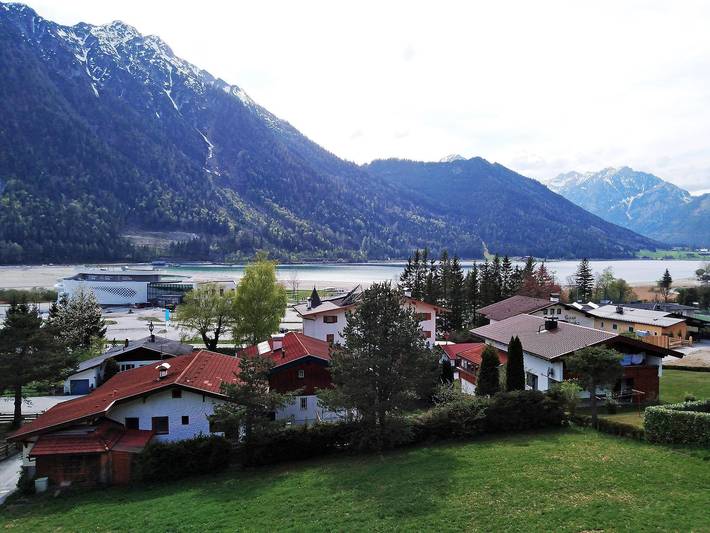 Ferienwohnung für 4 Personen, mit Balkon und Seeblick am Achensee - 2
