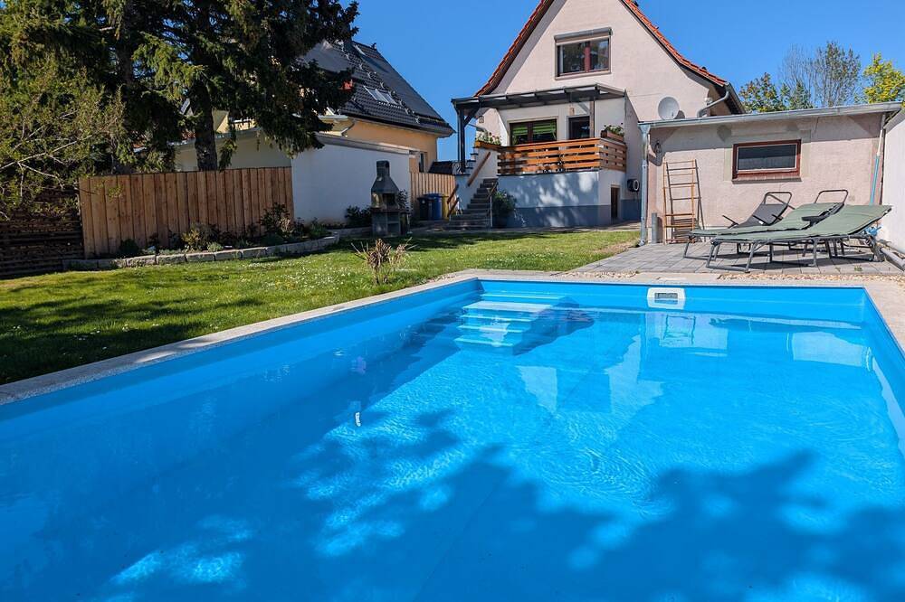 Ferienhaus Isabel Pool & Garten Quedlinburg Harz in Quedlinburg, Harzvorland