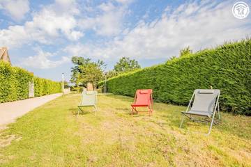 Gîte pour 12 Personnes dans La Chapelle-de-Bragny, Région de Chalon-sur-Saône, Photo 3