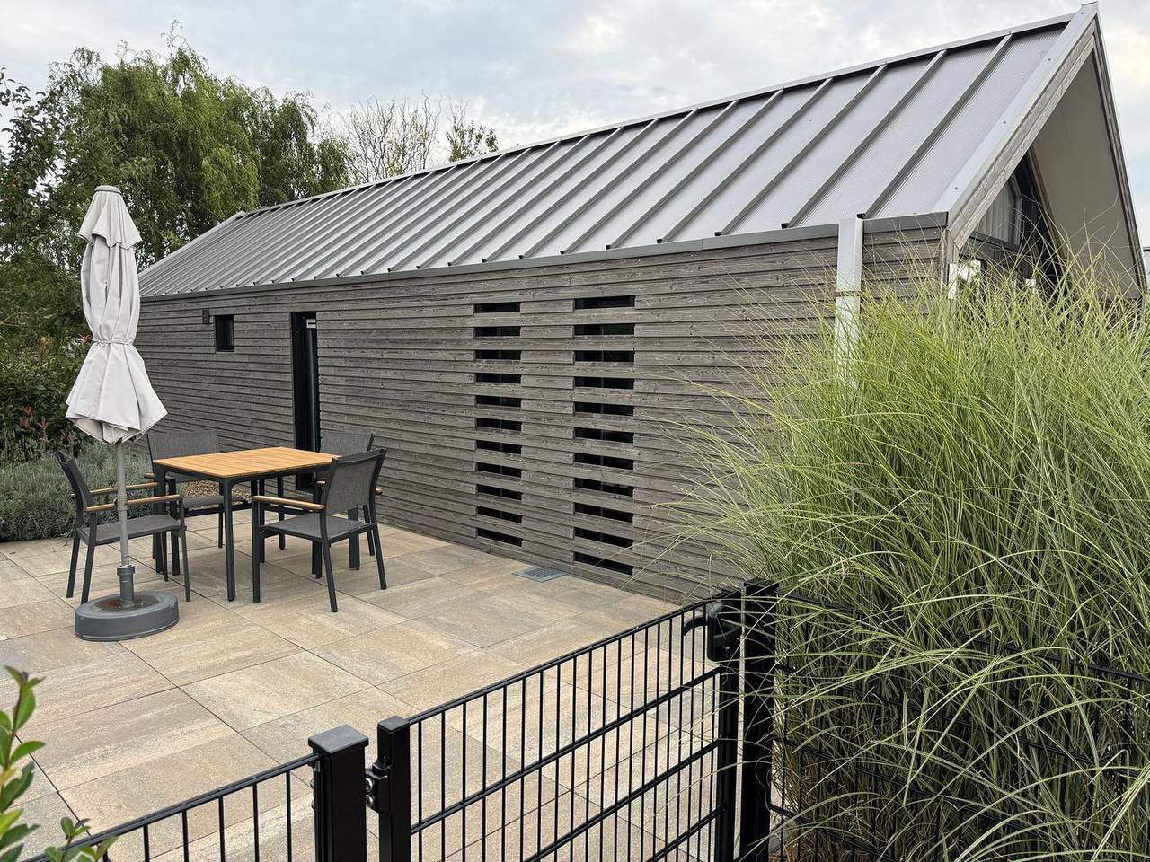 Neu: mit Zaun & Airco - Erholung pur im Chalet Ijsselnest in IJssel