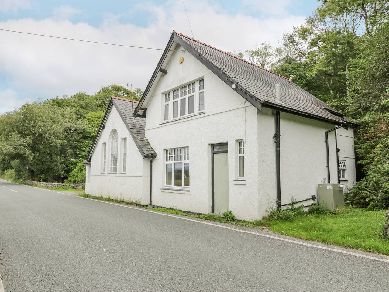 Is Y Deri in Snowdonia