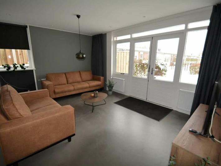 Ferienhaus für 6 Personen, mit Terrasse und Garten in Serooskerke - 3