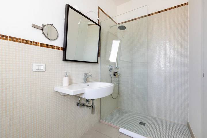 Ferienhaus für 2 Personen, mit Garten und Ausblick in Gallipoli - 3