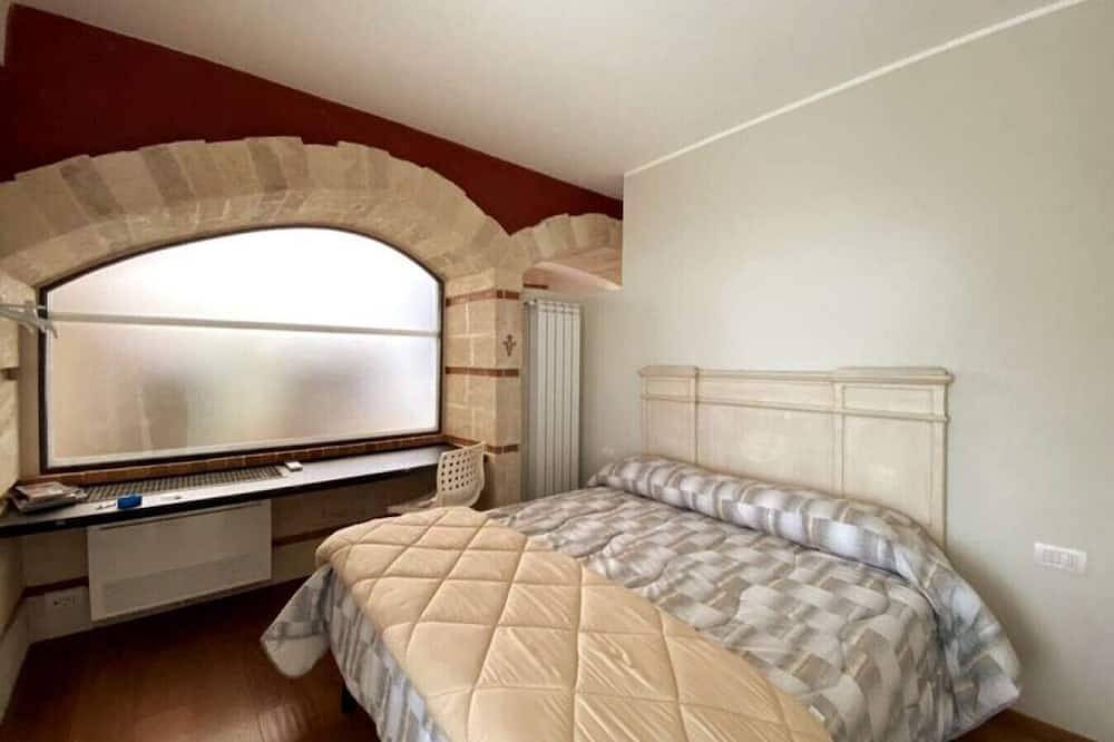 Entire apartment, Villa Natura in Irpinia - Tenuta Santojanni in Sant'Angelo dei Lombardi, Avellino Province