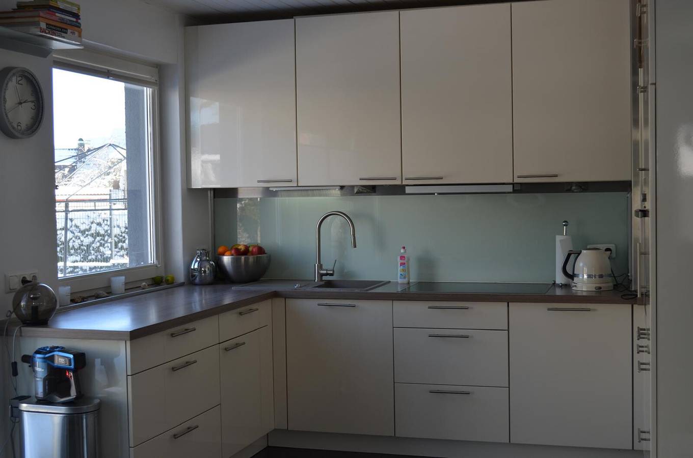 Holiday Home 'Haus Speckgürtel Hamburg' with Private Terrace, Private Garden and Wi-Fi in Henstedt-Ulzburg, Kreis Segeberg